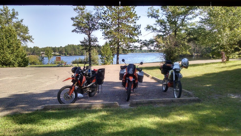 Illustration for article titled Don’t Be Late! 2 Singles and a Twin KTM Ride the TWAT Day 2